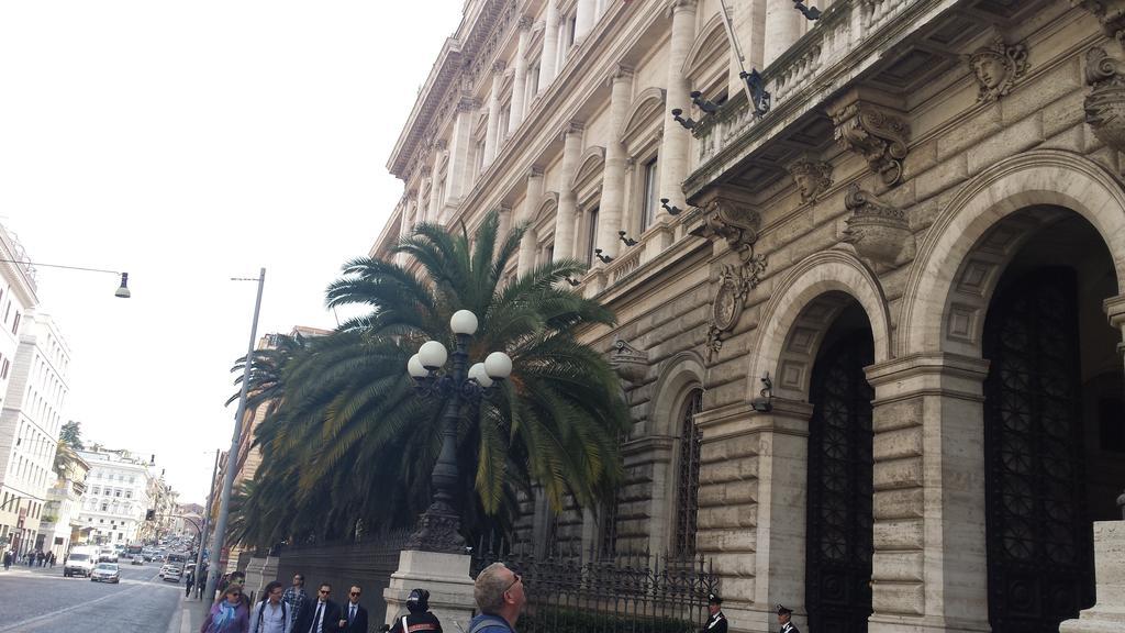 Monti First Hotell Roma Eksteriør bilde